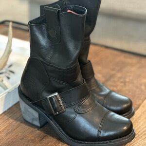 Black Leather Harley Davidson Women's Boots